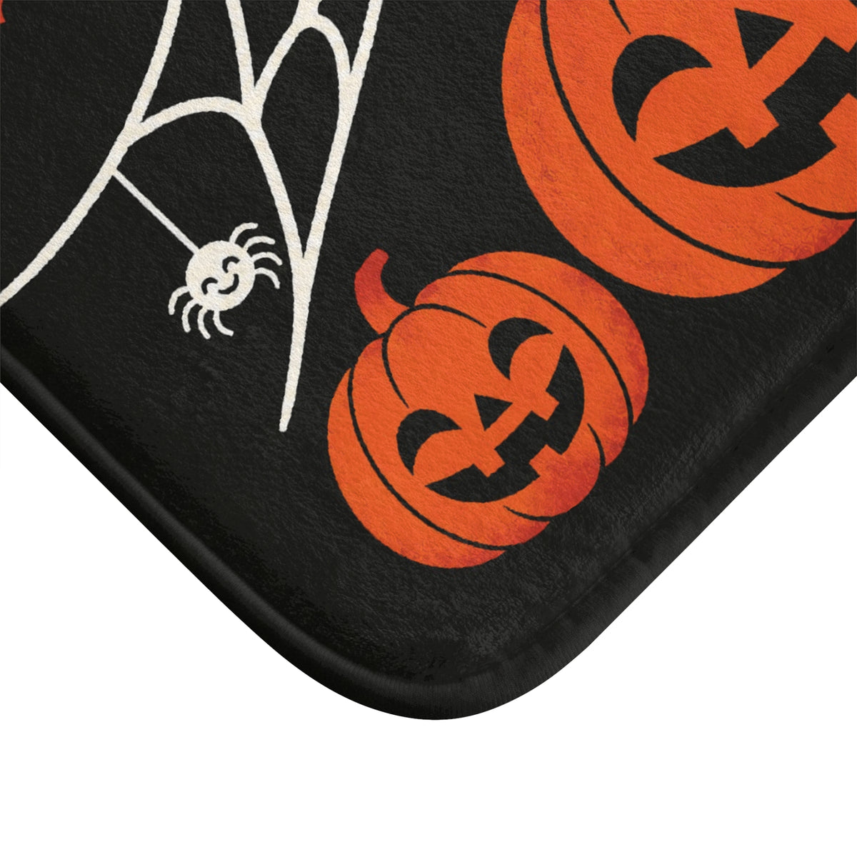 Spiderweb Halloween Bath Mat – Jack-o'-Lanterns & Bats