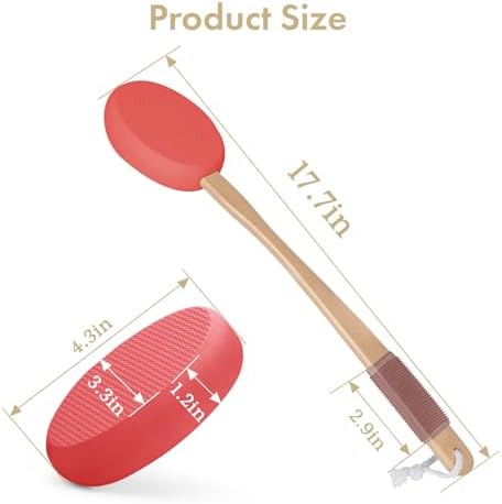 AmazerBath rose red back lotion applicator with a 17.7-inch wooden handle, 4.3-inch pad, and anti-slip grip.